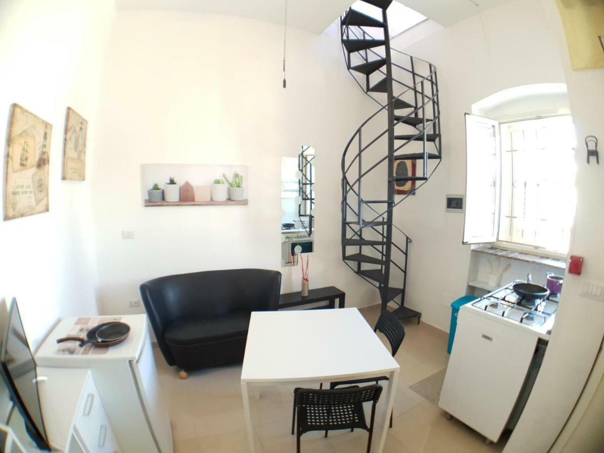Bedroom Torre Lapillo Порто-Чезарео Экстерьер фото