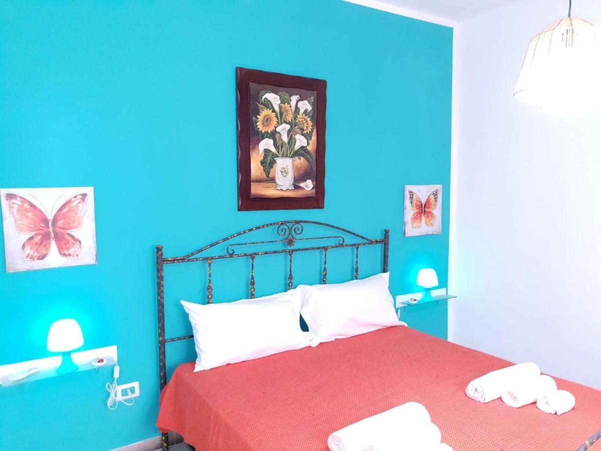Bedroom Torre Lapillo Порто-Чезарео Экстерьер фото