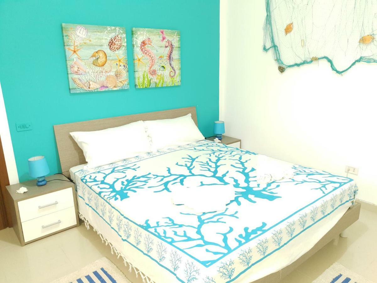 Bedroom Torre Lapillo Порто-Чезарео Экстерьер фото